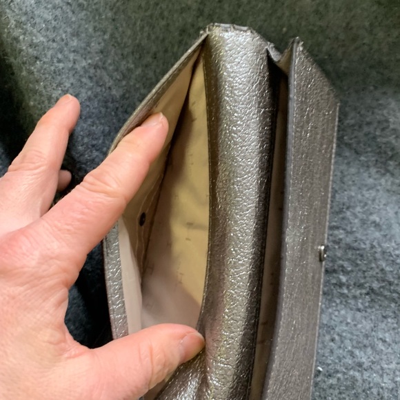 H Halston Silver/Grey Metallic finish wallet with Zip Card Holder - Picture 5 of 7